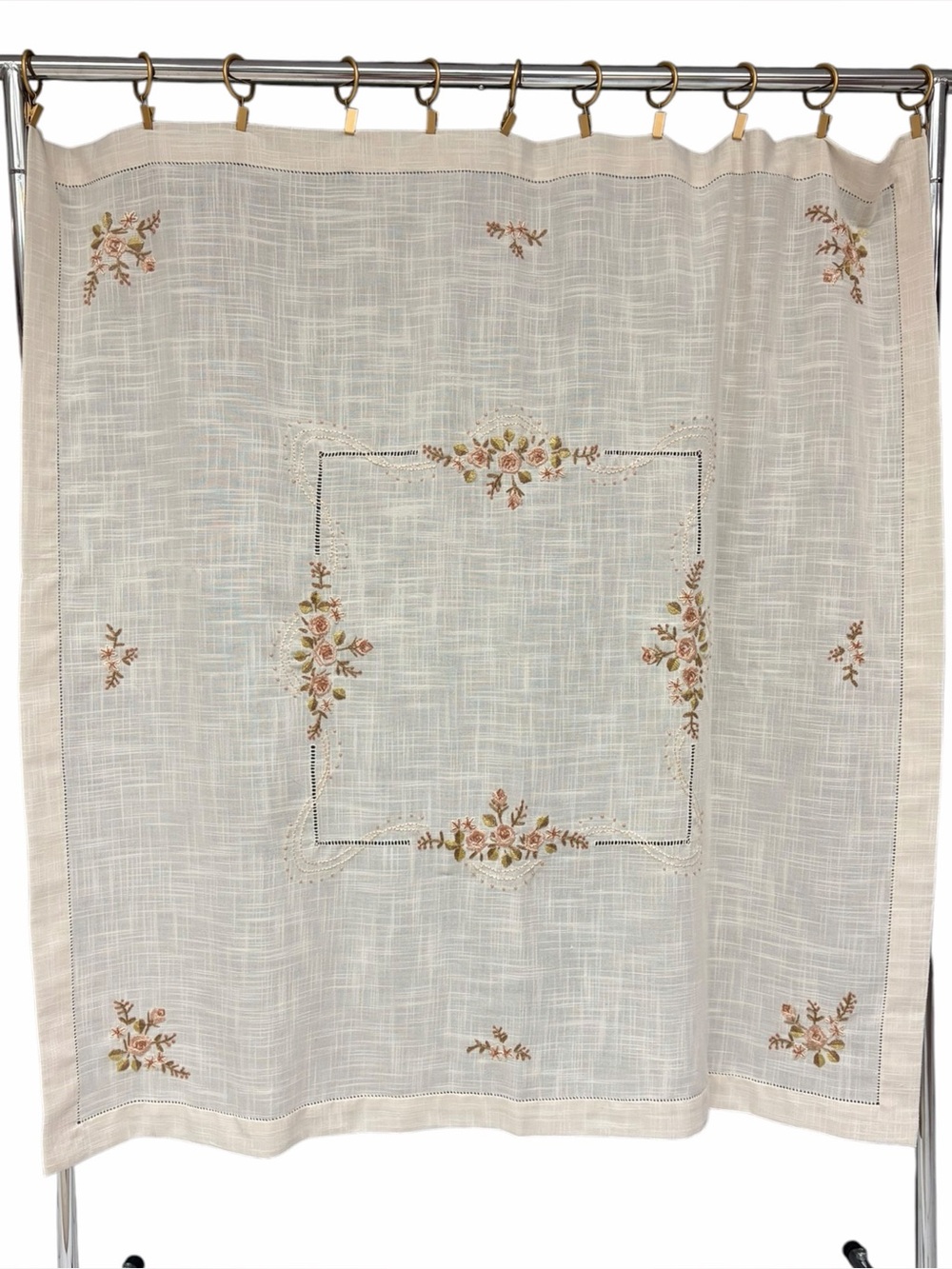 Vintage Embroidered Cutwork Floral Tablecloth 48” Square Cottagecore